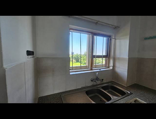2 BEDROOM APARTMENT FOR SALE IN EMPANGENI CENTRAL